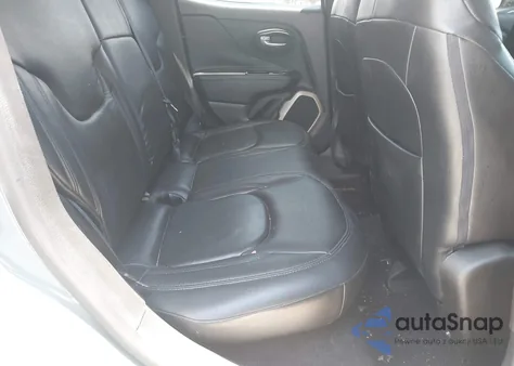 2017 Jeep Renegade Latitude Fwd z USA, uszkodzony, nr VIN ZACCJABB5HPF06282